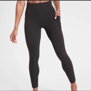ATHLETA Salutation Stash Pocket ll 7/8
